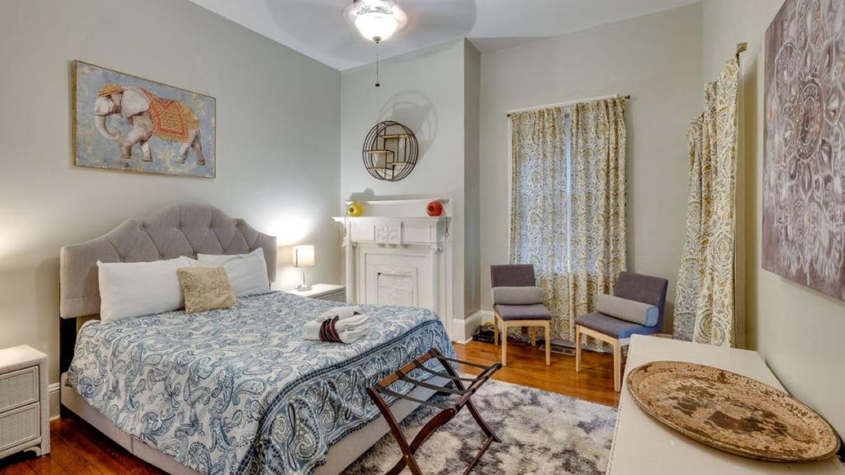 Comfortable Escape In Historic Downtown Саванна Екстер'єр фото